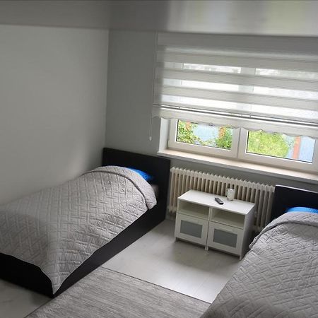 Werftstrasse 9A Aparthotel Kiel Bagian luar foto