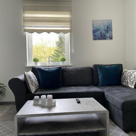 Werftstrasse 9A Aparthotel Kiel Bagian luar foto