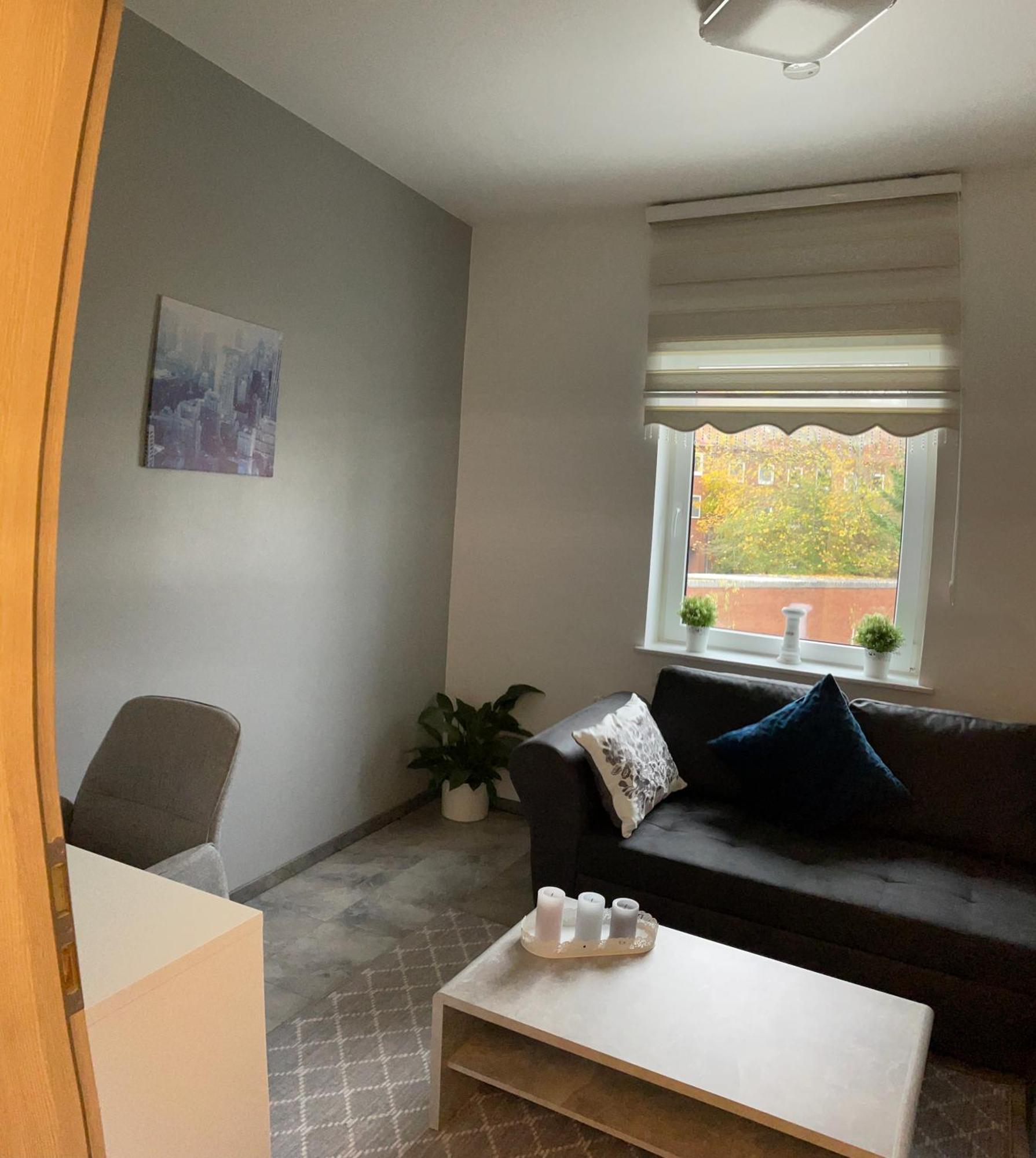 Werftstrasse 9A Aparthotel Kiel Bagian luar foto